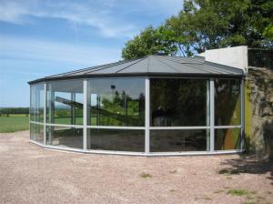 kasta sten i glashus kasta sten i glashus