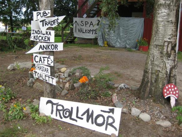 Mossagårdsfestivalskylt 2009